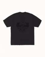 ステューシーの長持ちする顔料染めのフェードブラックTシャツ